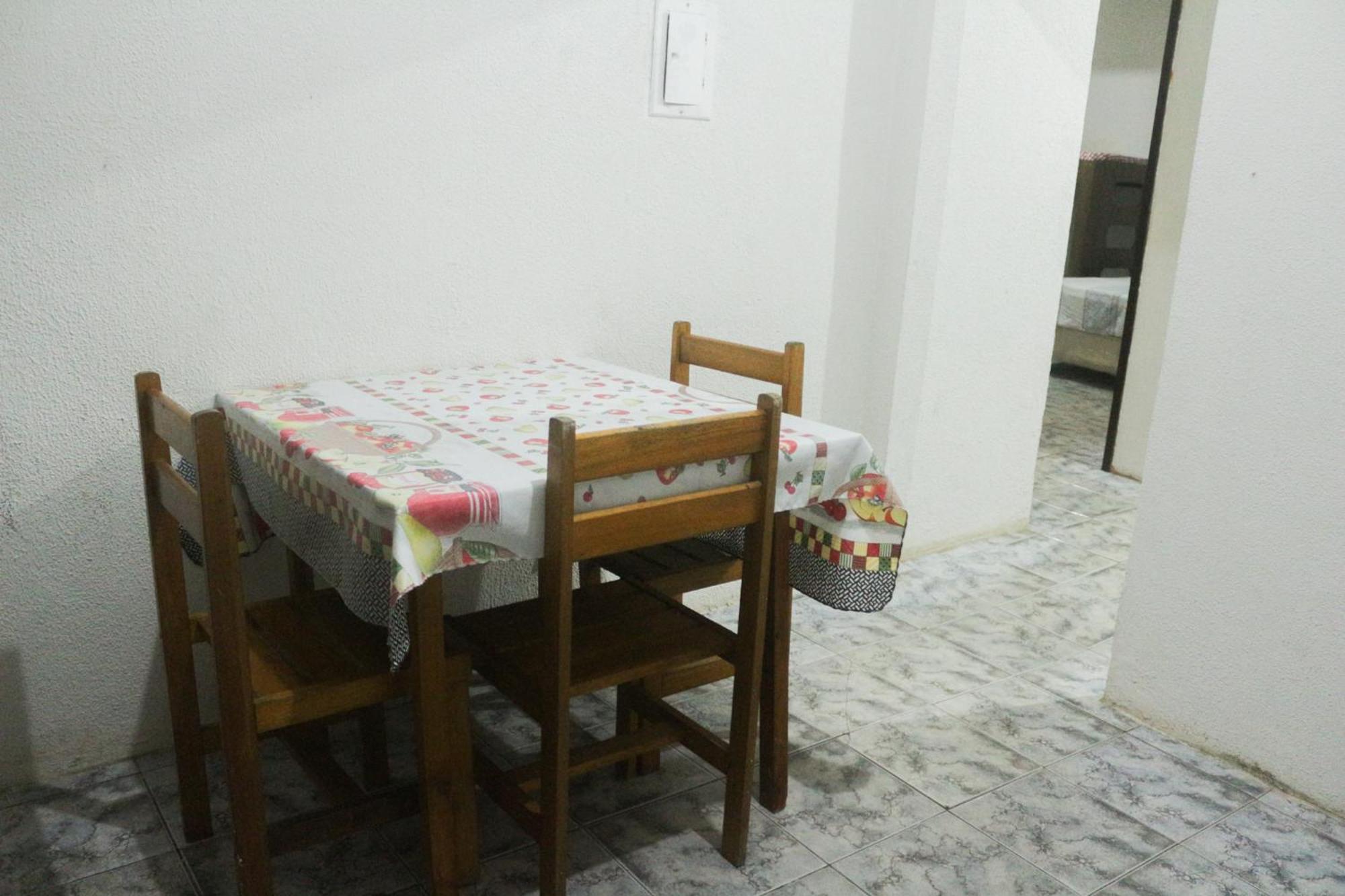 Apartamento Inteiro Central 2 Quartos E Kitnet Inteira 01 Quarto Ponta Grossa  Exteriör bild